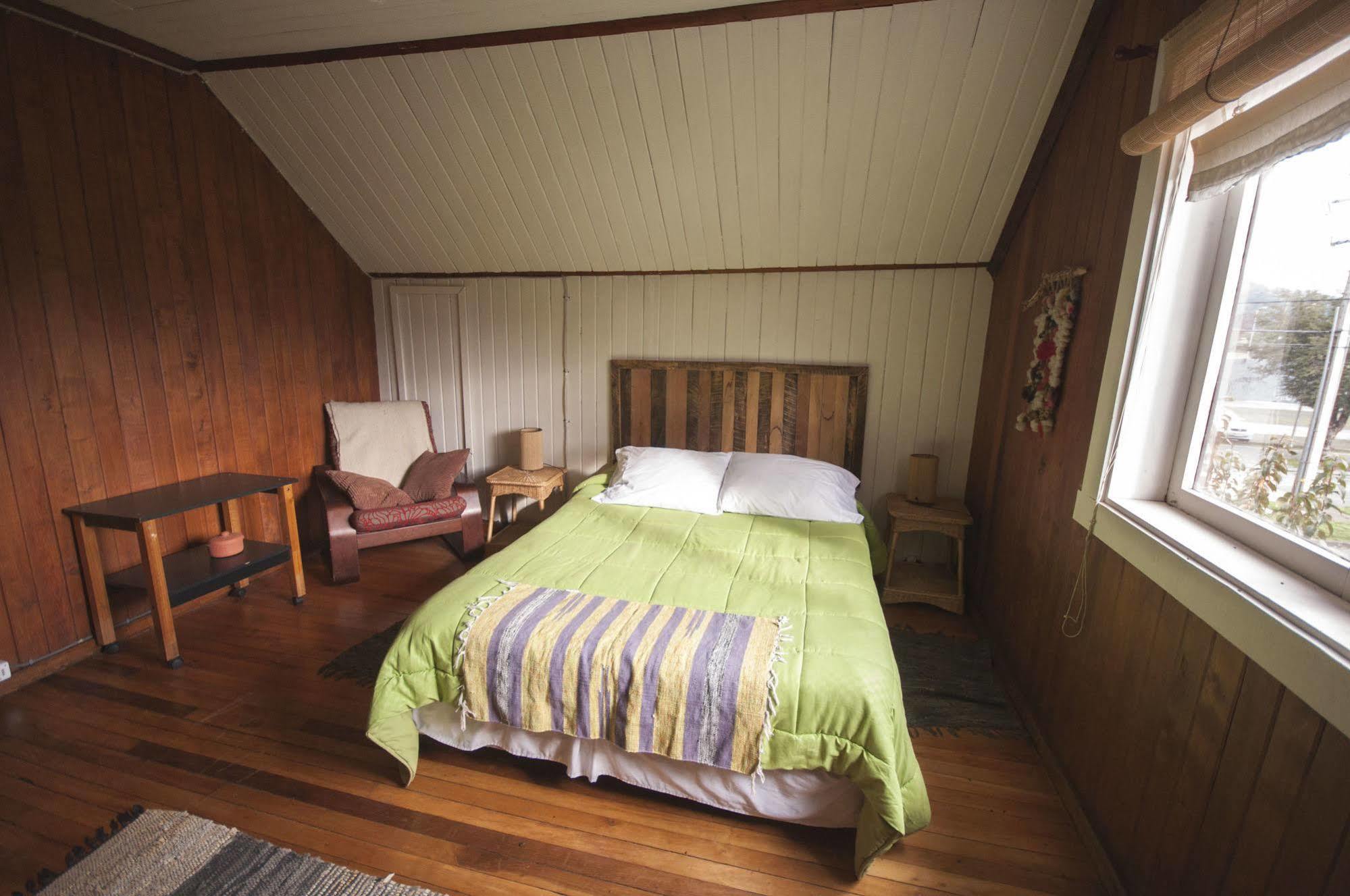 La Nuez Hostel *